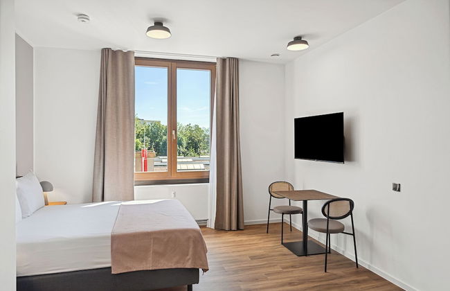 Limehome Memmingen Maximilianstraße - Foto 18