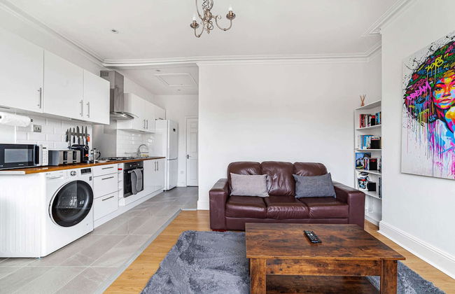 Bright West Ealing Abode - Foto 16