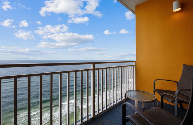 Splash Beach Resort by Book That Condo - Photo 79