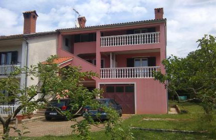 Apartments with parking space Flengi, Porec - 15395 - Foto 1