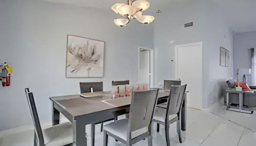 3BR Home with Private Pool near Sawgrass Mills Mall - Foto 5