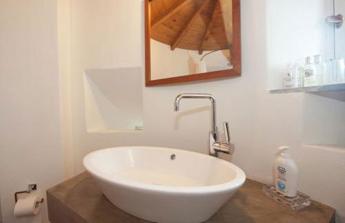 A Castle Stay in Wine Country - Foto 37