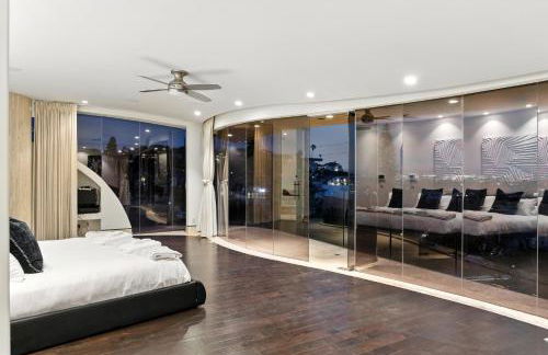 The Wave House! Custom Gem with Panoramic Views, Fire Pit, BBQ, Pool Table - Foto 70