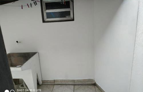 Kitinet para 2 pessoas próximo do mar - Ingleses - Com garagem - Foto 9