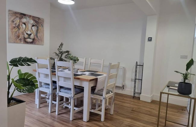 4 Bed Townhouse-sleeps 7-garden-pets-valley View - Foto 14