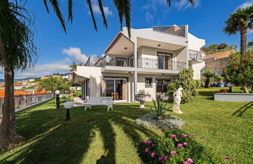 Exquisite Madeira Villa Villa Funchal Belair 4 Bedroom Panoramic Sea View - Foto 16