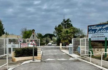 Villa atypique bord de plage méditerranée label architecture contemporaine remarquable - Foto 29