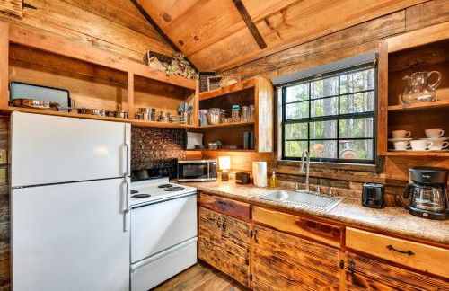 Anglers Getaway! Rustic Cabin on Lake Eufala - Foto 13