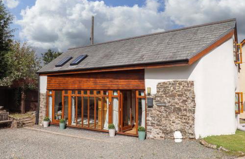 Church Barn - Photo 2