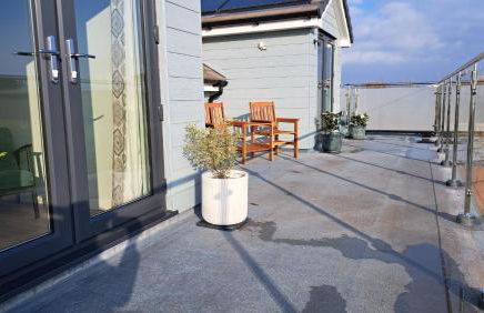 Longshore Drift - Photo 35