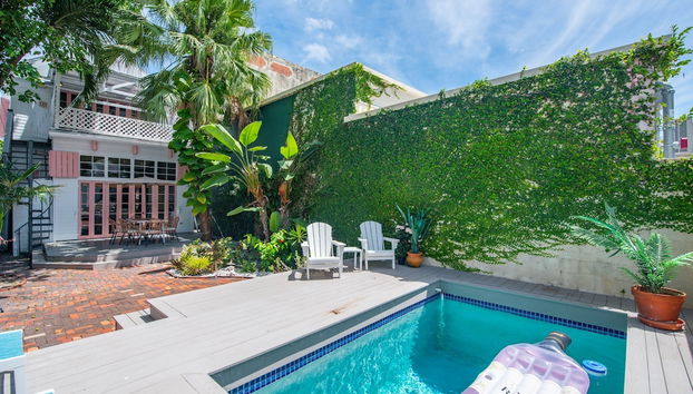 New Coastal Rose - Bright Loft With High Ceilings - Foto 4, Habitación