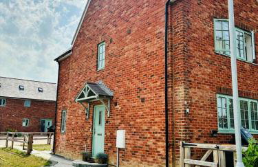 Albie House -3BR, Ensuite, Netflix, EV Car - Foto 7