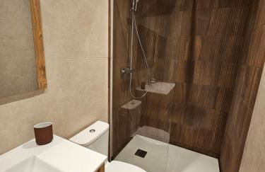 Appartements 4, 5 et 10 personnes rénovés en centre-ville - Foto 17