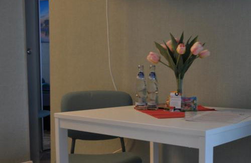 großes offenes Loft oder kleine gemütliche Wohnung mit Balkon - Foto 32