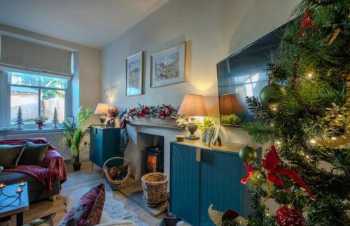 Little Apple Cottage- Free Parking, Hot tub, Fire, Town Centre - Photo 25