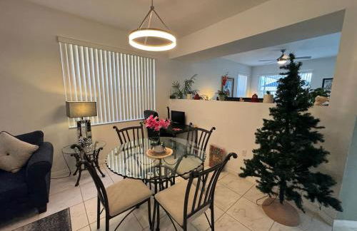 4 Bedroom games room hot tub and pool close to parks - Foto 51