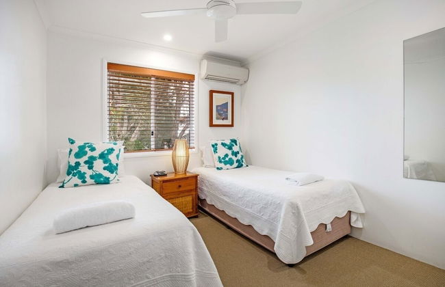 Sandy Beach Resort - Photo 8