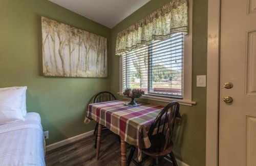 Elk Meadow Cabins 17B Gold Rush - Single Room - Photo 2