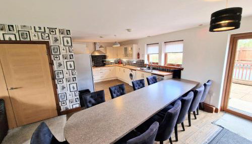 Lbtie Lodge with Two Private Hot Tubs - Fife - Loch Leven - Lomond Hills - Foto 5