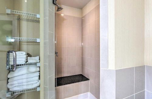 Championsgate Condo with Balcony and Resort Perks! - Foto 23