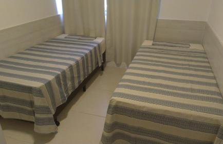 LINDO APTO, FRENTE MAR, VISTA MONTANHA. A 900m DA PRAIA DE ITACURUÇÁ - Foto 13