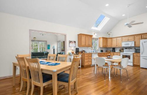 Roomy 3 Bedroom Home - Perfect for Families - Foto 1