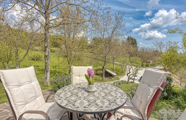 Rural House With Wellness - Photo 33