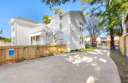 Resort-Style 3BR Ensuites, Pool & Spa, Gated - Foto 34