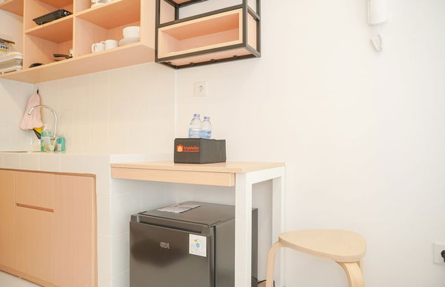 Comfy And Enjoy Studio At Tokyo Riverside Pik 2 Apartment - Photo 7