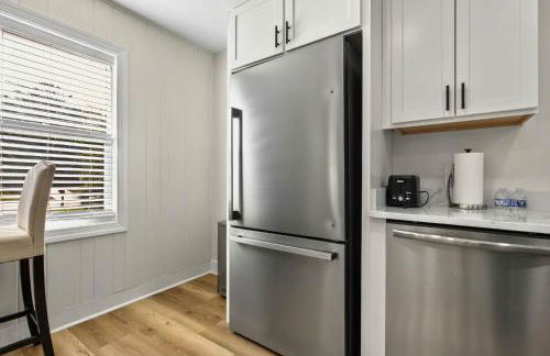 It's A Vibe- less than 10mins Capital,Hospitals,FAMU,&FSU - Foto 38