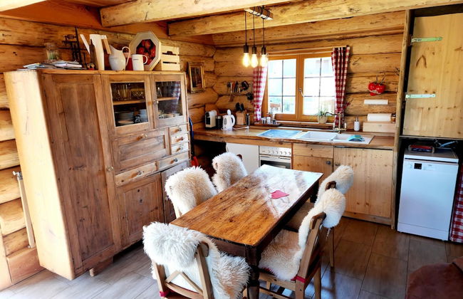 Nice Chalet in Klagenfurt With hot tub - Foto 27