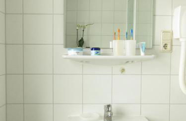 Uns Gartenhus mit Blick auf das Meer - Foto 12