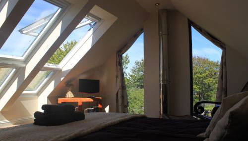 Kingston House - Photo 4