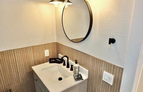 Beach City Craftsman - Walk to Beach - Foto 68