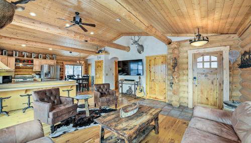 Charming Bedford Cabin with Private Hot Tub! - Foto 2