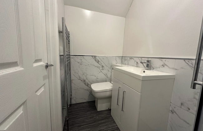 Storey Apartment - Downstairs 2bed Flat - Foto 18