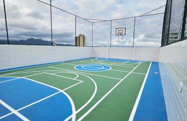 Apto com lazer completo, piscina, ar, mercadinho e pet friendly a 1 min da praia - Photo 19