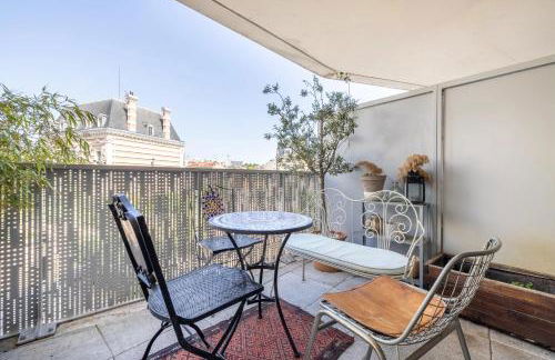 Modern Spacious flat with Terrace, Parking near Metro - Foto 8