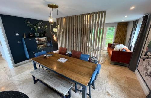 Trewhiddle Retreat V5 by Together Travel - Luxury 4-Bedroom Villa - Foto 7