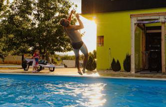 Lika Relax and Party House with sauna, jacuzzi and outdoor heated swimming pool - Foto 43