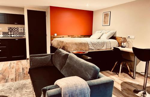 Le 23 Factory - RDC - Proche gare et centre - Wifi - Foto 15