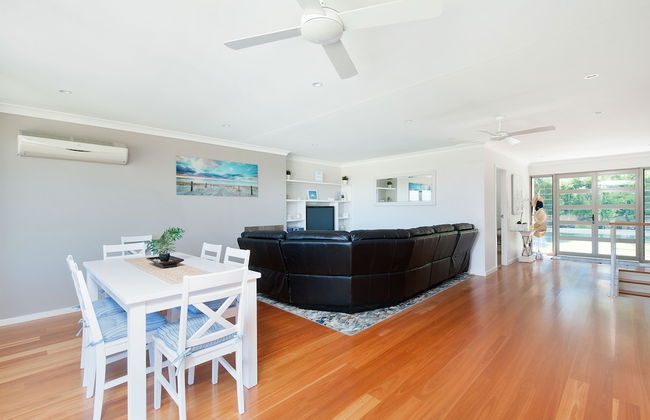 Bamboo Bay at Fingal Bay - Photo 9