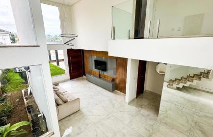 Mansão Climatizada com piscina e churrasqueira - Foto 5