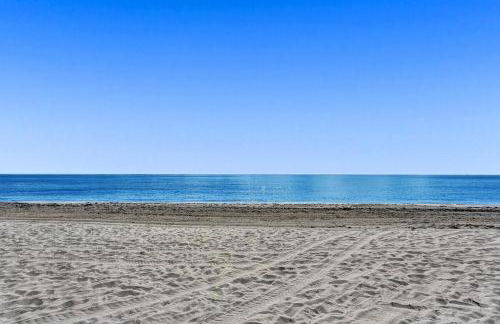 Lovely 1- Bedroom Rental Unit With Pool - Foto 59