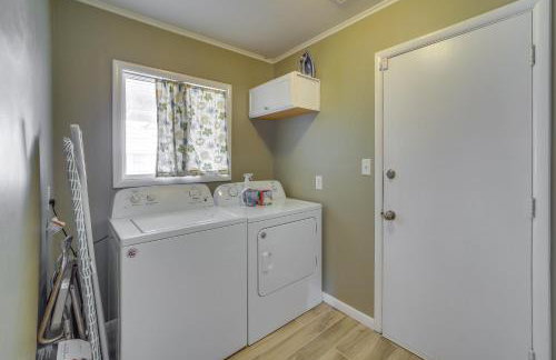 Tulsa Home with Yard 5 Mi to Downtown! - Photo 27