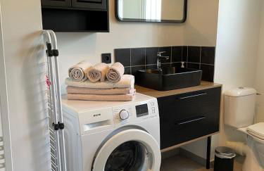 T2 cosy avec terrasse et jardin à Belley - Foto 17