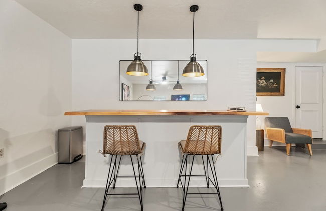 Spacious Lakefront View With Hot Tub and Pool NH - Photo 40