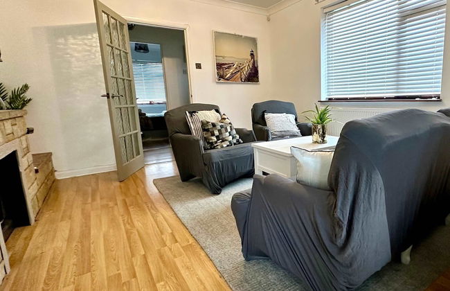 3 Bedroom Homely Retreat Near Slough - Foto 4