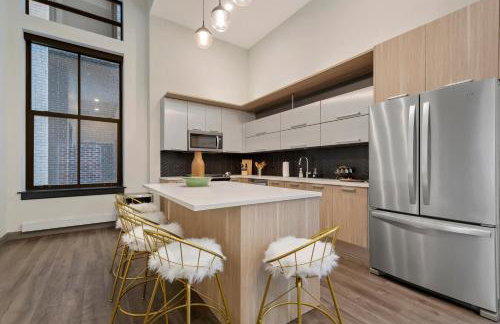 Experience Downtown Chicago at Millennium - Luxury Apartments in The Loop - Photo 62