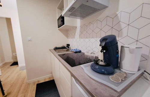 Studio Mezzanine Métro 14 Paris - Foto 10